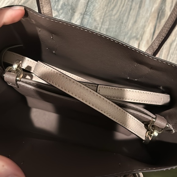 Kate spade purse - Picture 3 of 3